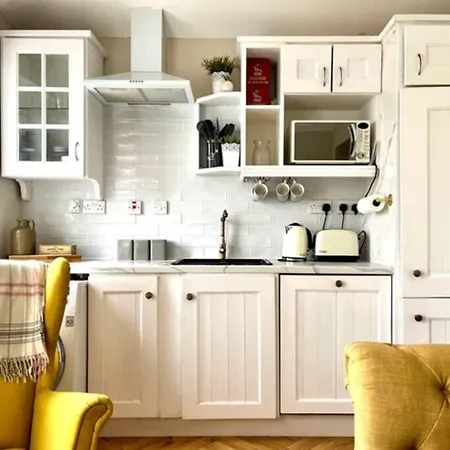 Kottage, Killenard, Laois