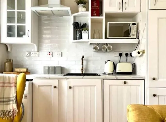 Kottage, Killenard, Laois